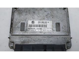 Блок управления двигателя 03D906032A, 5WP4006007 Skoda Fabia Mk1 (6Y)
