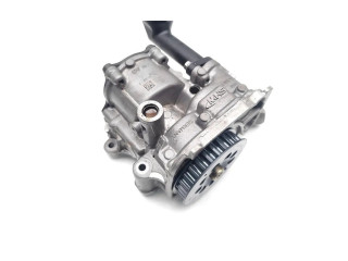 Масляный насос  CLHA 04L145305  Skoda Octavia Mk3 (5E) 