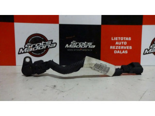 Датчик положения коленчатого вала Volvo S40, V40