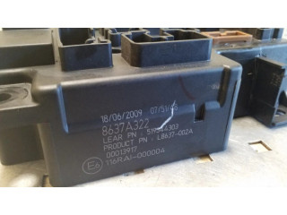 Блок предохранителей 8637A322, L8637002A Peugeot 4007