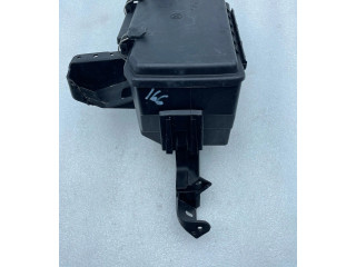 Pojistková skříňka A1665400224 Mercedes-Benz GLE (W166 - C292) 2017