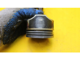 Поршень с шатуном D4F Renault Clio III