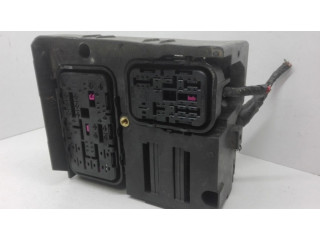 Блок предохранителей 1K0907361B, 1K0937701A Volkswagen Golf V