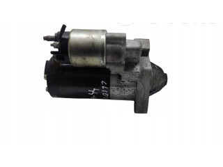 Масляный насос 233001073R Renault Clio IV