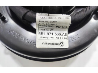 Вентилятор печки 6R1971566AE Skoda Fabia Mk3 (NJ)