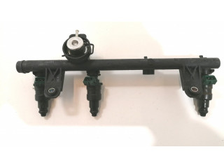 Vstřikovací lišta 875368, 7700273702 Renault Scenic I pro benzínový motor 1.6