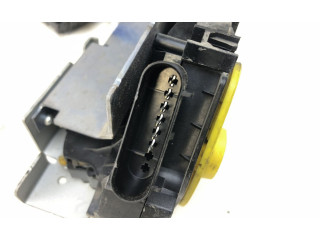 Замок багажника 2424775, 2424775 Ford Tourneo Custom 2012 - года