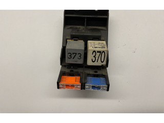 Блок предохранителей 4F1937503 Audi A6 S6 C6 4F