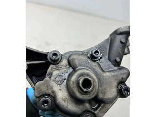 Масляный насос 038115121A    Volkswagen Caddy