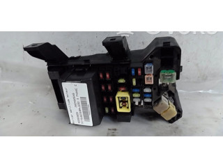 Pojistková skříňka Řídící jednotka BSM MN587816 Mitsubishi Pajero 2006