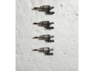 Форсунка 04E906036AN Skoda Octavia Mk4