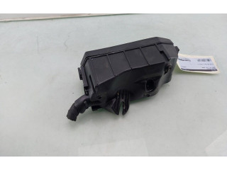 Блок предохранителей 2Q0907361B, 2Q0927165A Audi A1