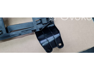 Держатель / кронштейн усилителя звука 80A907456A Audi Q5 SQ5