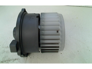 Вентилятор печки Mitsubishi Colt