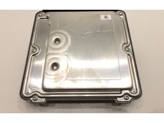 Řídící jednotka 04L987389K   Volkswagen Caddy 2017