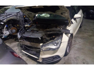 Зеркало электрическое Audi A1 2010 - 2018 года