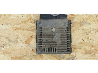 Блок управления двигателем ECU