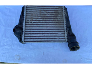 Интеркулер HCC00861826, 95B145804E Porsche Macan