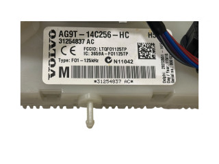 Блок предохранителей AG9T14C256HC, 31254837AC Volvo V70