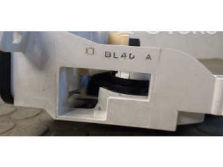 Блок управления климат-контролем NICHTZUTREFFEND   Mazda 323