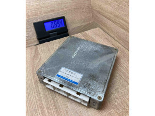 Блок управления двигателем Блок управления E2T01771, FE6C Mazda 626