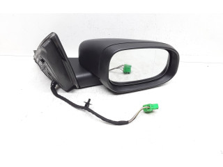 Зеркало электрическое Volvo C30 2007 - 2010 года