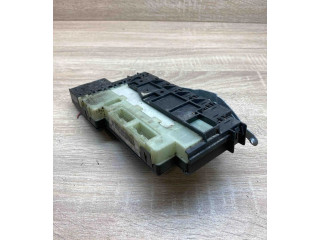 Блок предохранителей 7700415565, 216522174A Renault Clio II