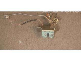 Zámek zadních dveří Toyota Corolla E110 2001