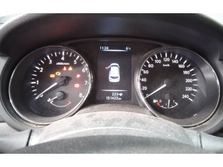 Přístrojová deska Nissan Pulsar 2015 3ZL0BQYGQ