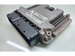 Блок управления двигателем Блок управления 03G906021KK, 0281013228 Volkswagen Jetta V