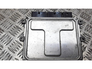 Блок управления двигателя 237103008R   Dacia Logan II