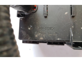 Pojistková skříňka 243821LA1D Nissan Navara D23 2015