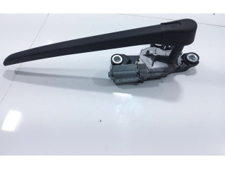 Моторчик заднего дворника 0390201884    Volvo V60