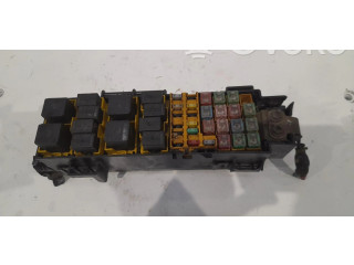 Блок предохранителей 56047668AC   Jeep Cherokee III KJ    