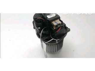 Вентилятор печки    272104788R   Renault Clio V