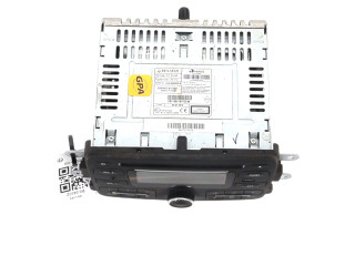 Pojistková skříňka Радио/ проигрыватель / навигация 280218984R, B0-0450Z Dacia Lodgy 2012