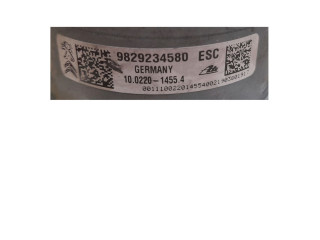 Блок АБС 9829234580 Peugeot 2008 I 2013 - 2019 года