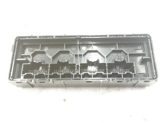 Блок управления климат-контролем 13598157   Chevrolet Camaro