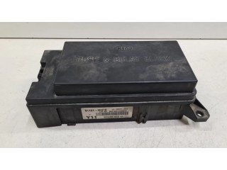 Блок предохранителей  911613E010, 1006C01017   KIA Sorento    