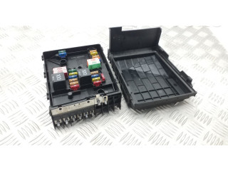 Pojistková skříňka 1K0937125B, 1K0937132F Volkswagen Scirocco 2008