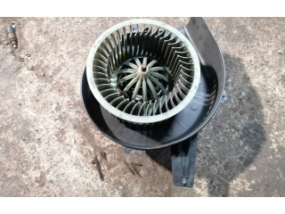 Вентилятор печки 6Q1820015A Audi A2