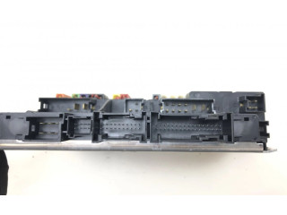 Блок предохранителей 10091518, A2305453932 Mercedes-Benz SL R230