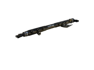 Топливная рампа 30777554, 000333L3   Volvo XC90  