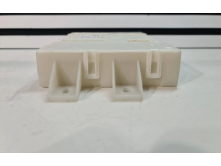 Блок управления A1669008017, A1669025607   Mercedes-Benz ML W166