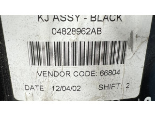 Přístrojová deska Jeep Liberty 2004 P56010496AB, 04828935AB