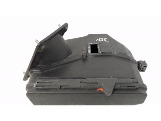 Блок предохранителей  A2305400067   Mercedes-Benz SL R230    