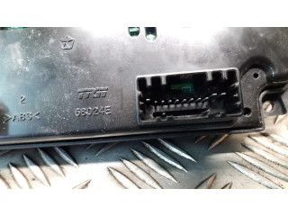 Блок управления климат-контролем P55111011AI   Jeep Grand Cherokee (WK)