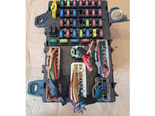 Блок предохранителей  91198-1c010   Hyundai Getz    