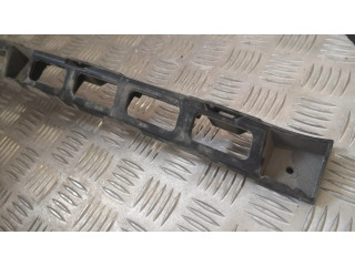 Задний держатель бампера