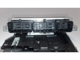 Комплект блоков управления    Dacia Logan II